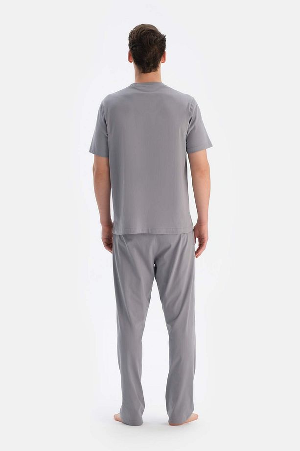 Gri Yarım Patlı Kısa Kollu Örme Pijama Takımı - 2