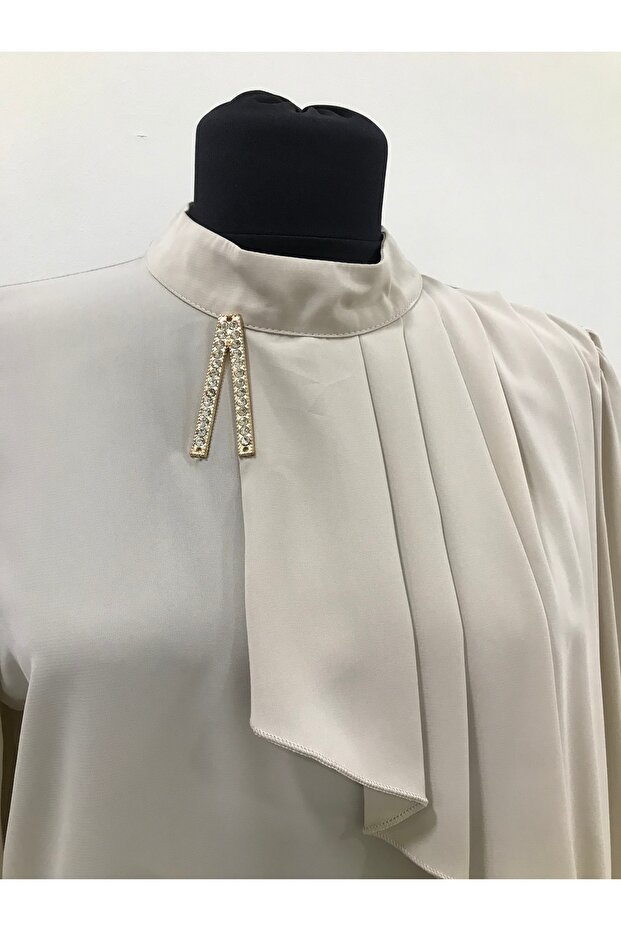 V Taş Aksesuarlı Bluz - 2