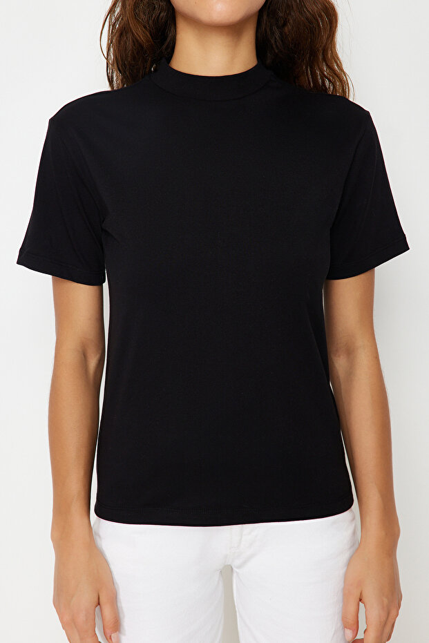 Siyah %100 Pamuk Basic Regular/Normal Kalıp Dik Yaka Örme T-Shirt TWOAW20TS0096 - 3
