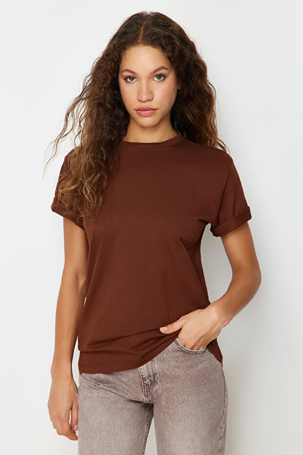 Kahverengi %100 Pamuk Bisiklet Yaka Oversize/Geniş Kalıp Örme T-Shirt TWOSS20TS0134 - 1