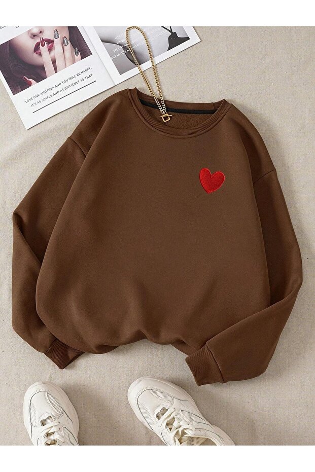 Women's Brown Small Heart Printed Oversize Crew Neck Sweatshirt
