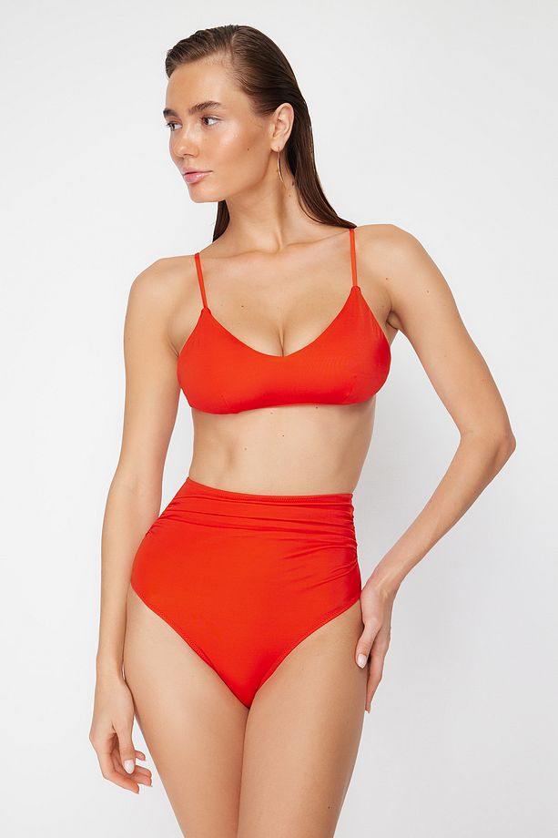 Kırmızı Toparlayıcı Yüksek Bel Hipster Core Bikini Altı TBESS20BA0018 - 2