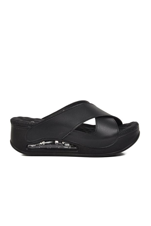 31210 Penelope Black Women's Wedge Heel Slippers