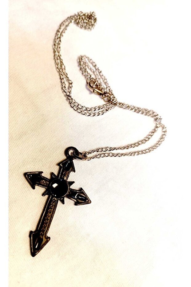 Siyah Mineli Haç Kolye - 4