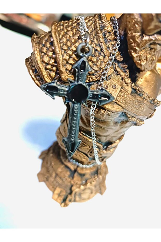 Siyah Mineli Haç Kolye - 3