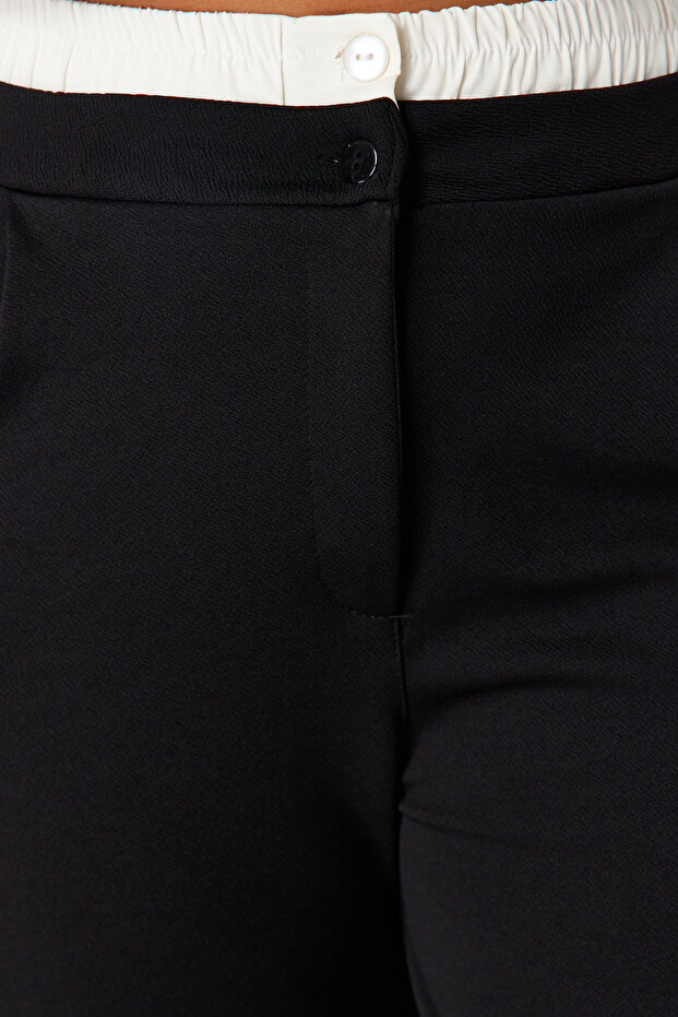 Černé široké kalhoty velké velikosti s vysokým pasem a popelínovým detailem - Tbbss24Ar00000 - 5