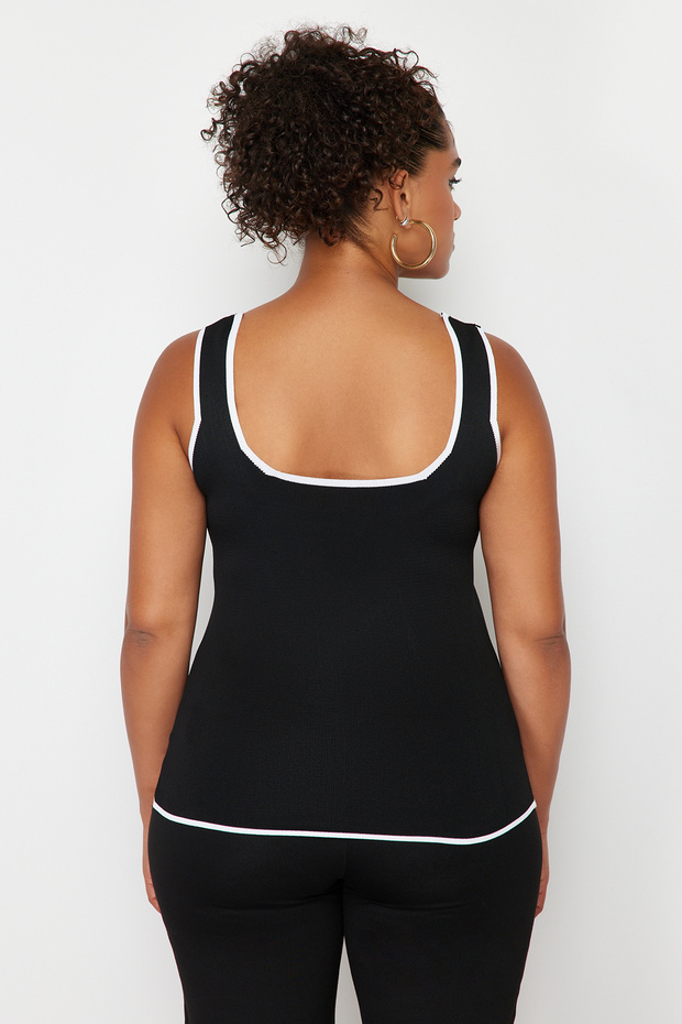 Siyah Çizgi Detaylı Kare Yaka Bodycon İnce Triko Bluz TBBSS24AF00052 - 6