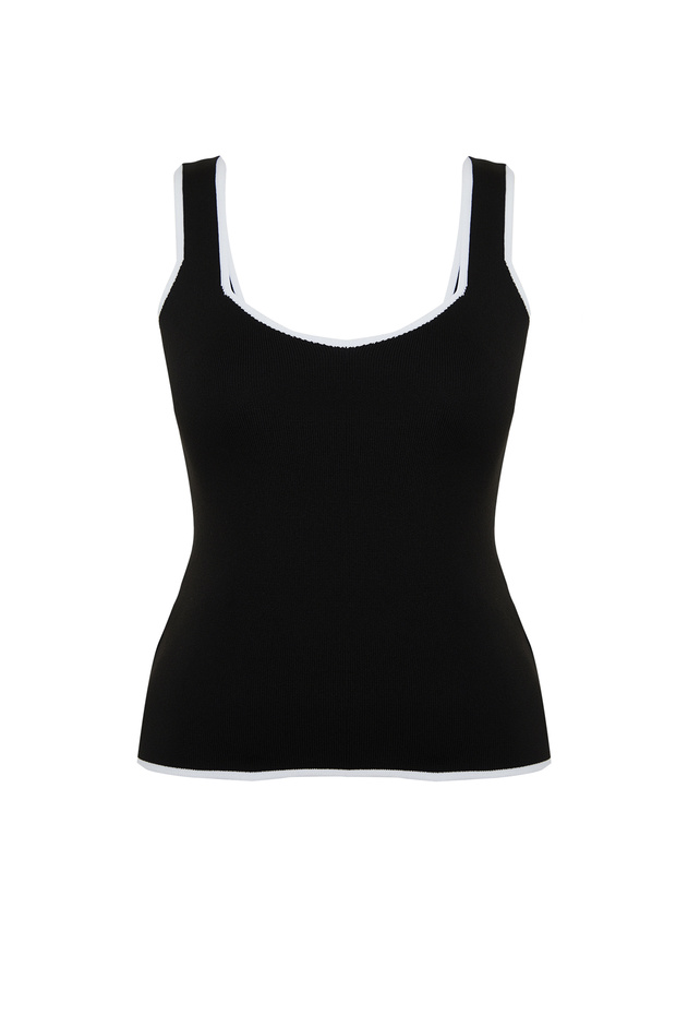 Siyah Çizgi Detaylı Kare Yaka Bodycon İnce Triko Bluz TBBSS24AF00052 - 7