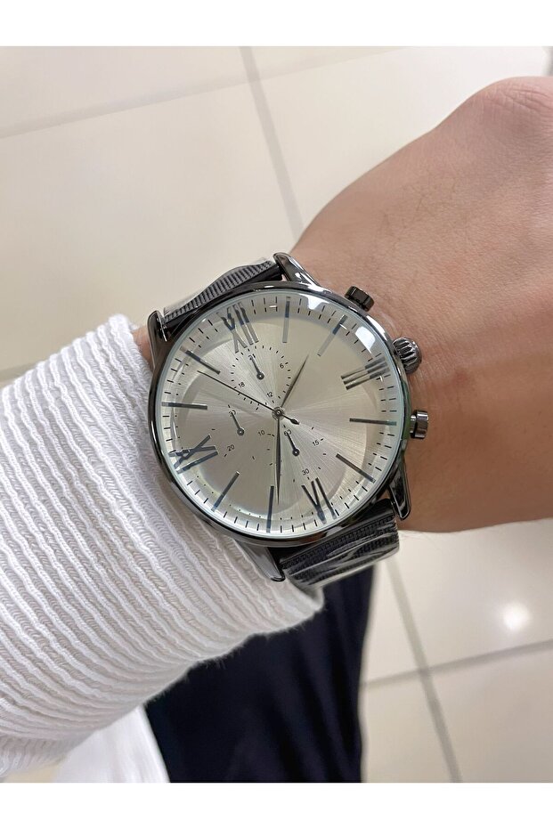Roman Numeral Steel Mesh Cord Men's Wristwatch