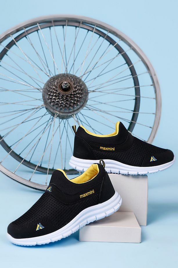 Siyah-Sarı Ultra Yumuşak Ve Hafif Hava Alabilen Esnek Taban Unisex Çocuk Spor Ayakkabı - 1