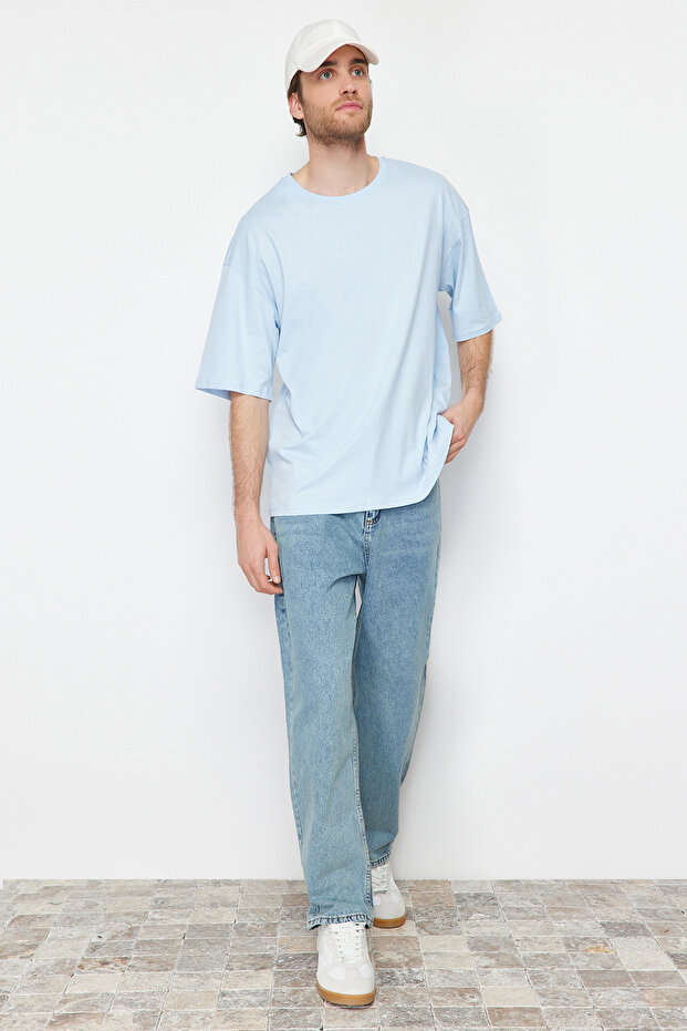 Açık Mavi Oversize/Geniş Kesim %100 Pamuklu Kısa Kollu Basic T-Shirt TMNSS22TS0318 - 6