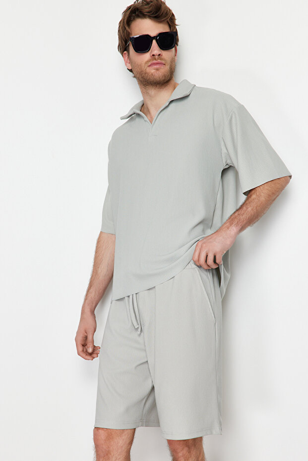 Taş Oversize/Geniş Kesim Dokulu Kırışmaz Ottoman Şort TMNSS24SR00037 - 3