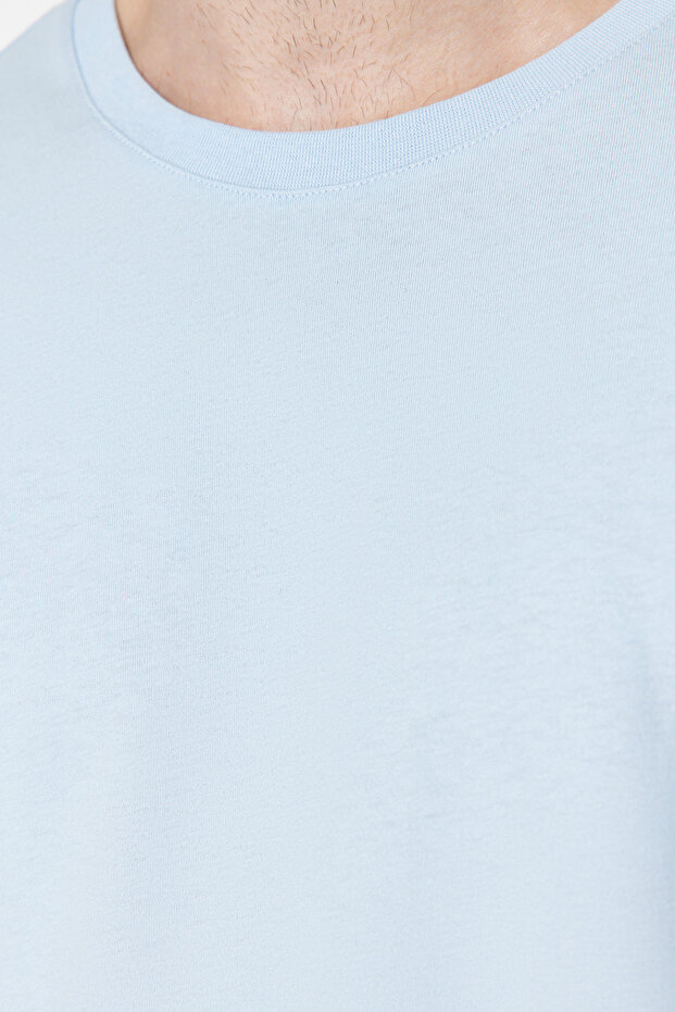 Açık Mavi Oversize/Geniş Kesim %100 Pamuklu Kısa Kollu Basic T-Shirt TMNSS22TS0318 - 9