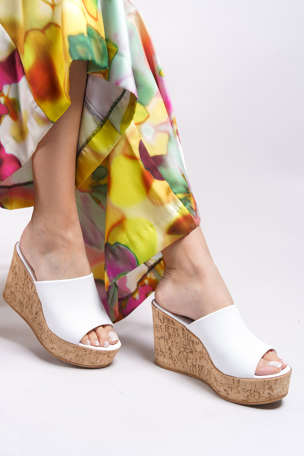 Ulnaserine Women's Heeled Slippers0012699 White
