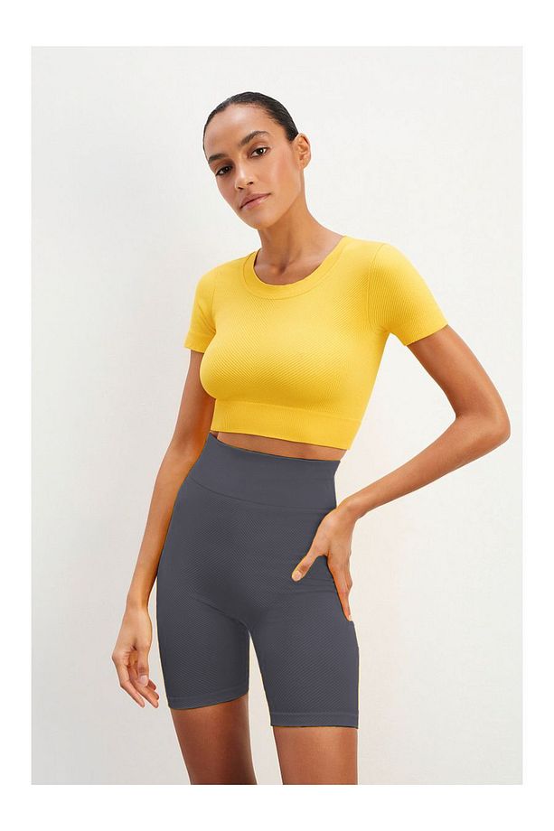 Felolin Model Dikişsiz Sporcu Şortu Örme Ve Seamless Model Gri Renk - 3