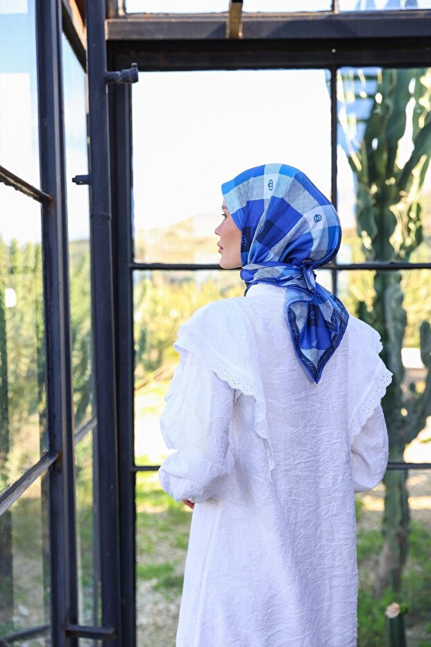 وشاح قطني رقيق بنمط الشعار - 3