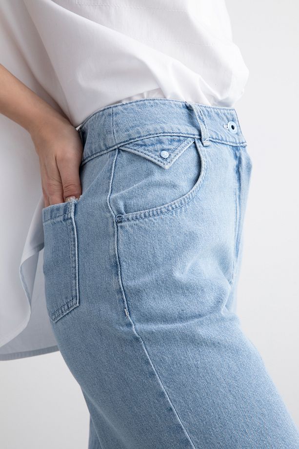 Cep Detaylı Yüksek Bel Kontrast Dikiş Detaylı Fermuarlı Denim Şort - 2