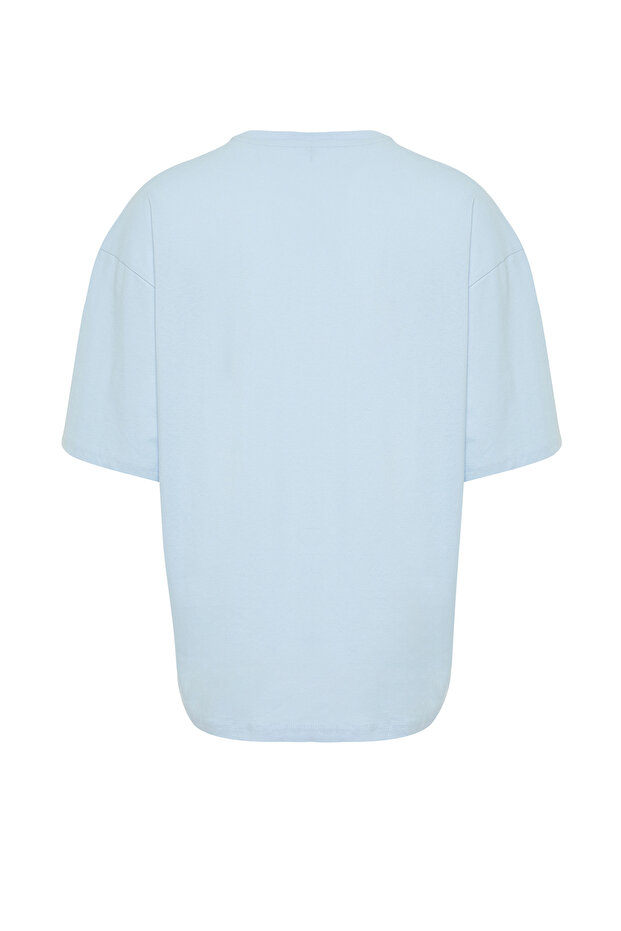 Açık Mavi Oversize/Geniş Kesim %100 Pamuklu Kısa Kollu Basic T-Shirt TMNSS22TS0318 - 11