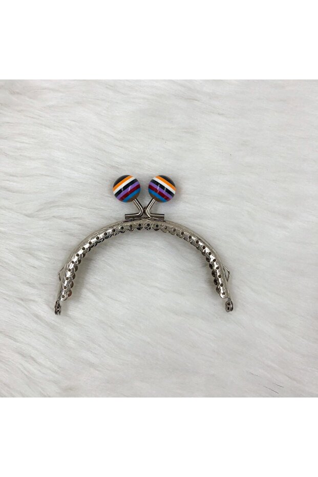 Beaded Sewable Bag Clip Model 1, Fashionable and Convenient Accessory.