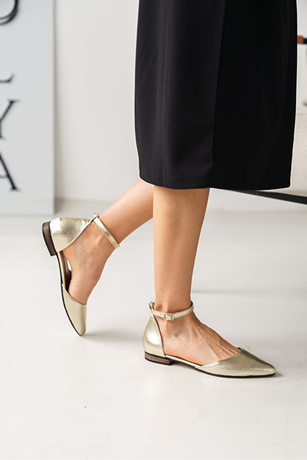 حذاء باليه مسطح كاجوال بشريط كاحل ضبابي ومقدمة مدببة - 1