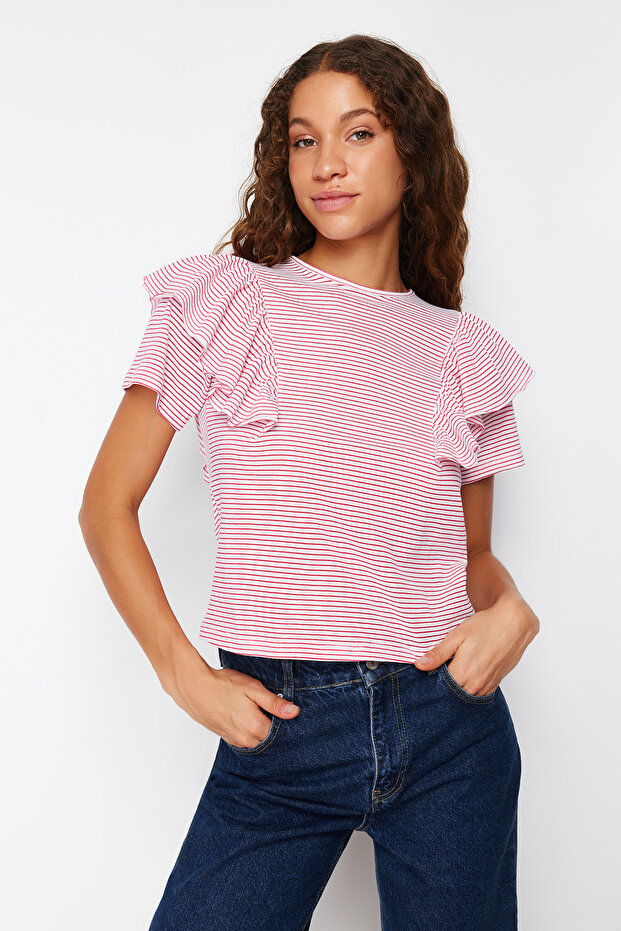 Fuşya Ekru Çizgili Kalın Pamuklu Fırfır Detaylı Regular/Normal Kalıp Örme T-Shirt TWOSS24TS00061 - 1