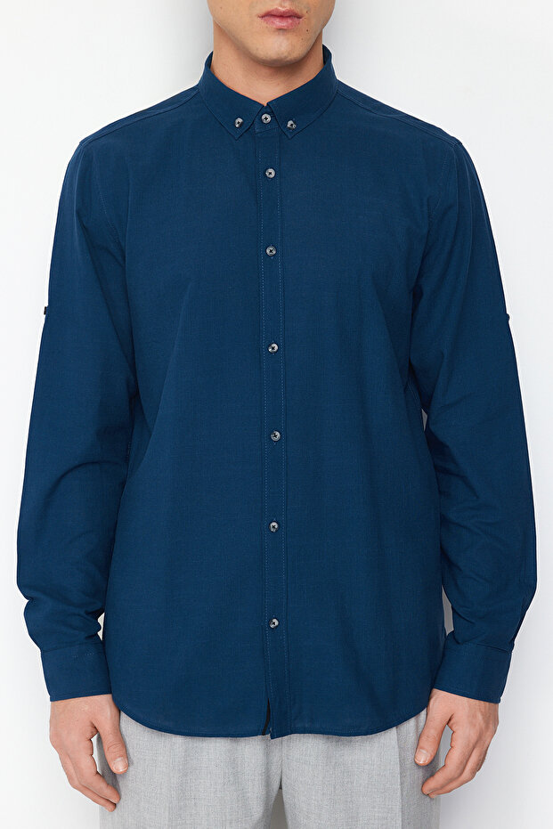 Indigo Düğmeli Yaka Apoletli Slim Fit Uzun Kollu %100 Pamuklu Keten Görünümlü Gömlek TMNSS20GO0189 - 4