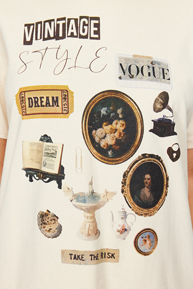 Taş %100 Kalın Pamuklu Baskılı Oversize Kalıp Bisiklet Yaka Örme T-Shirt TWOSS23TS00282 - 5