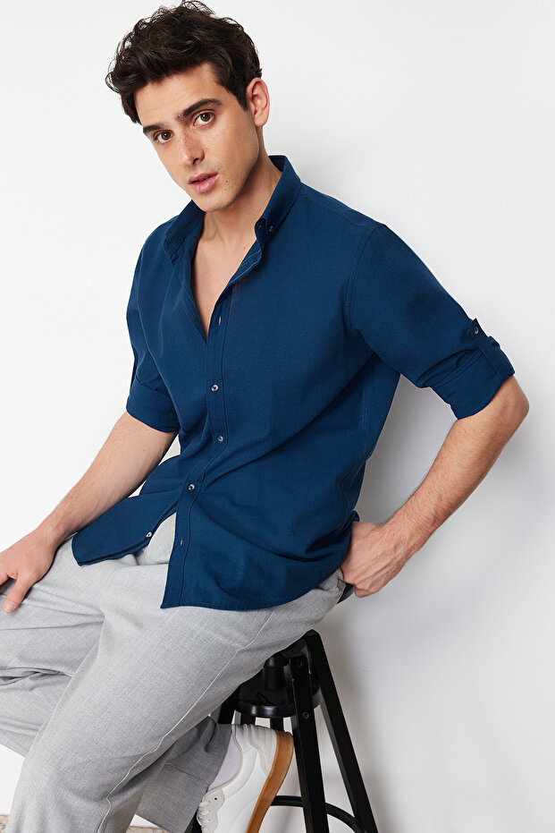 Indigo Düğmeli Yaka Apoletli Slim Fit Uzun Kollu %100 Pamuklu Keten Görünümlü Gömlek TMNSS20GO0189 - 2