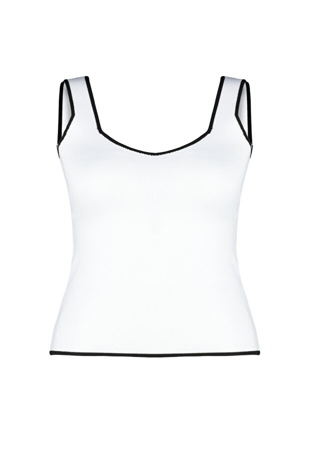 Ekru Çizgi Detaylı Kare Yaka Bodycon İnce Triko Bluz TBBSS24AF00052 - 7