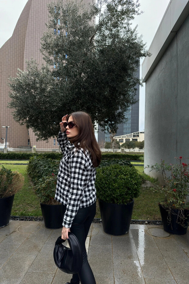 سترة بنمط منقوش بجيب مزدوج - 3