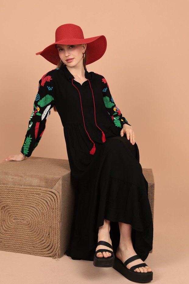 Women's Long Sleeve and Tall Viscose Fabric Dress with Embossed Print Detail on Sleeves Summer/Spring Black