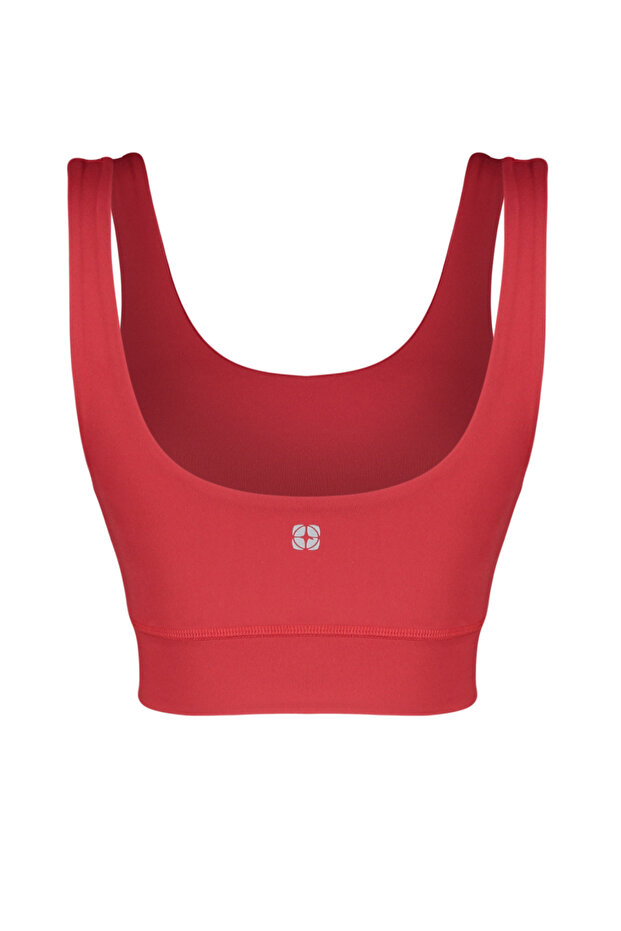 Czerwony, szczotkowany, miękki materiał, dzianinowy biustonosz sportowy z grubymi ramiączkami, zapewniający wsparcie i modelowanie THMSS24SS00008 - 8