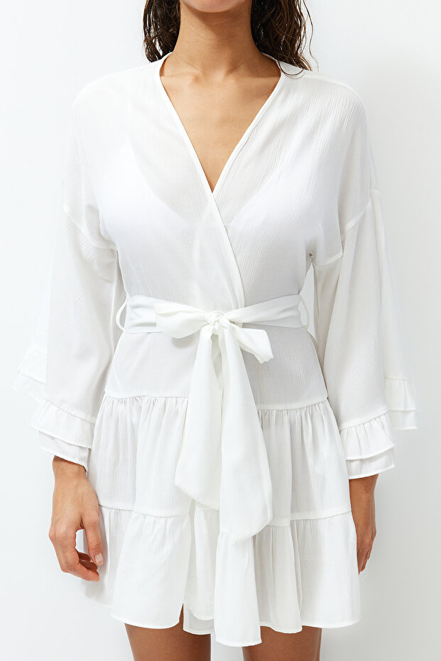 Plaj Giyim Beyaz Dokuma Fırfırlı Kuşaklı Mini Kimono&Kaftan TBESS24KM00032 - 5