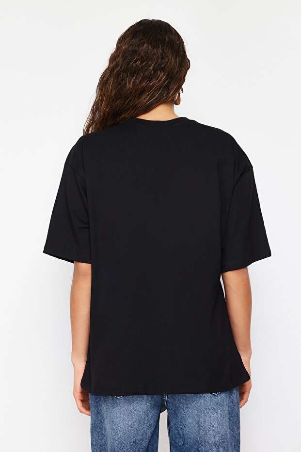 Siyah %100 Kalın Pamuklu Oversize/Geniş Kalıp Bisiklet Yaka Örme T-Shirt TWOSS23TS00040 - 14