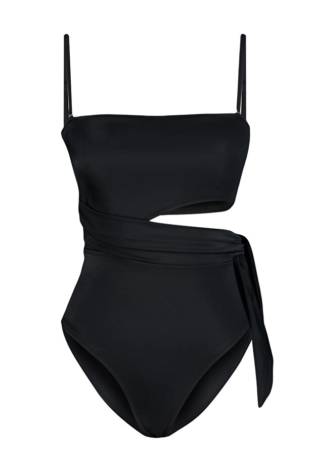 Siyah Cut Out Detaylı Straplez Kaplı Regular Mayo TBESS24MA00123 - 7