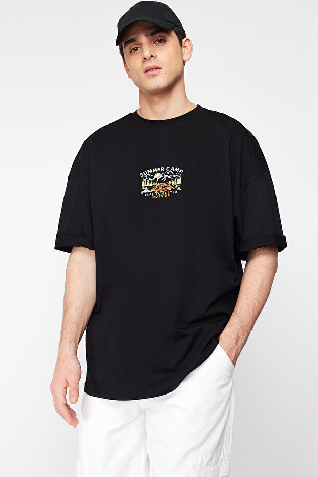 Siyah Oversize/Geniş Kesim Kısa Kol Manzara Nakışlı %100 T-Shirt TMNSS23TS00243 - 1
