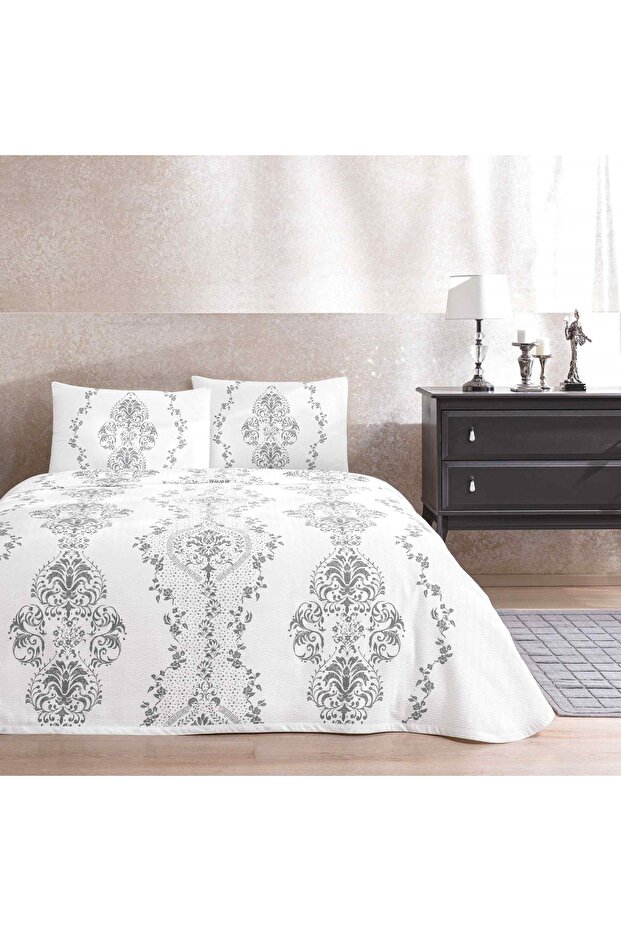 طقم بيكيه مزدوج كارمن مطبوع باللون الرمادي - 1