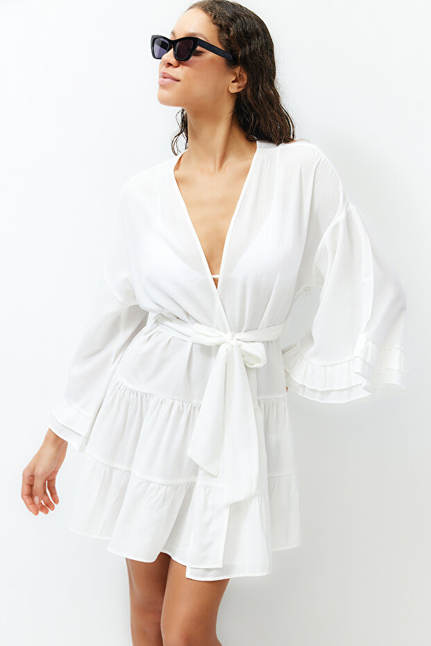 Plaj Giyim Beyaz Dokuma Fırfırlı Kuşaklı Mini Kimono&Kaftan TBESS24KM00032 - 3