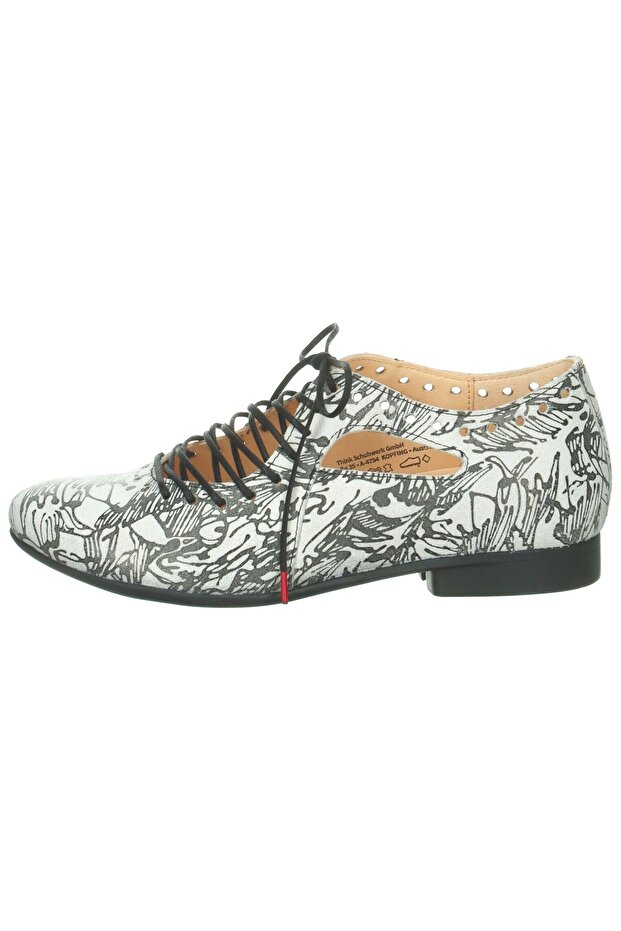 Μισά παπούτσια - 2