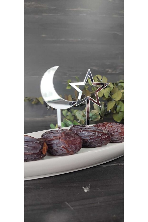 زينة خدمة أدوات المائدة في رمضان - 1