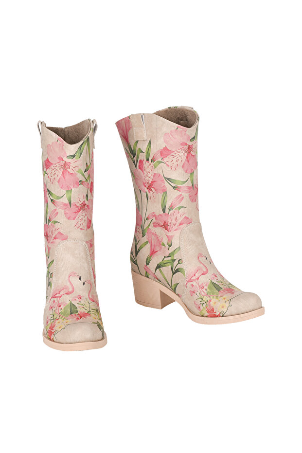 Renkli Kadın Bot - 5