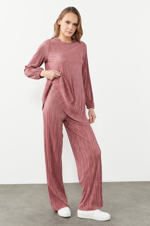 Crinkle Fabric Detailed Trousers
