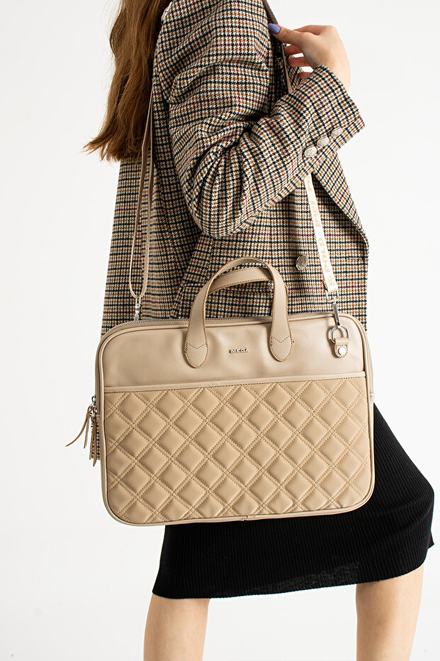 Arcola Model Unisex Notebook Computer And Briefcase Waterproof Quilted Multi-Pocket VIP - 4