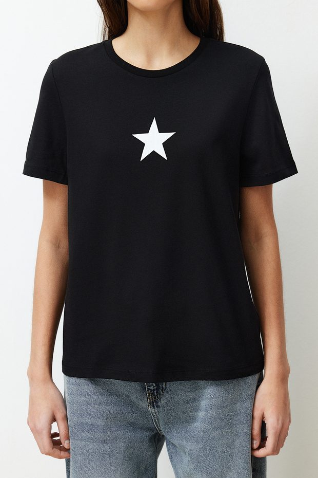 Siyah %100 Pamuk Yıldız Baskılı Regular/Normal Kalıp Bisiklet Yaka Örme T-Shirt TWOSS24TS00095 - 5