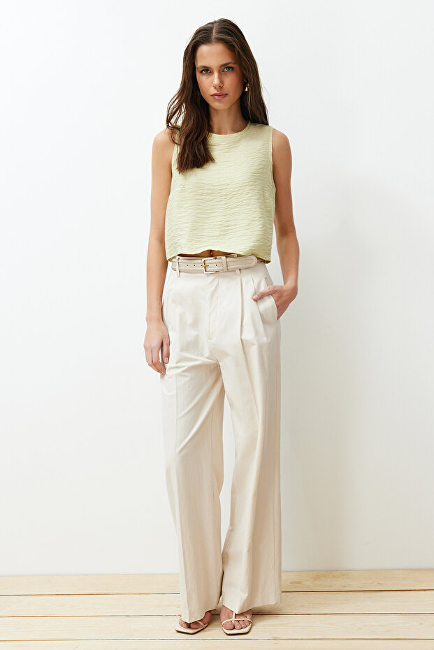 Açık Haki Kolsuz Crop Dokuma Keten Görünümlü Bluz TWOSS22BZ0246 - 2