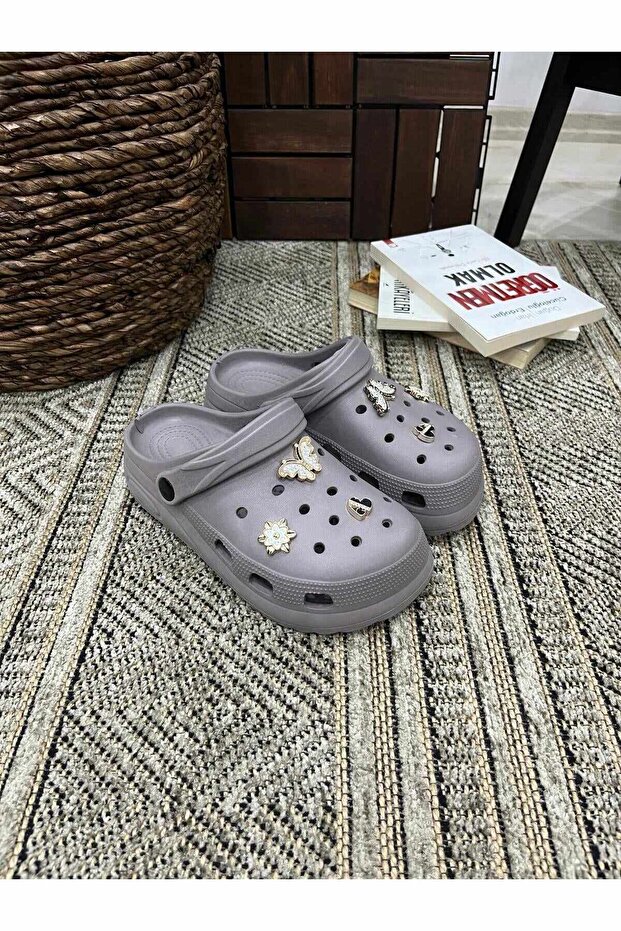 Stylish Design Model with Stones Beach Pool Garden Sea Summer Soft Thick Soled Daily Slippers