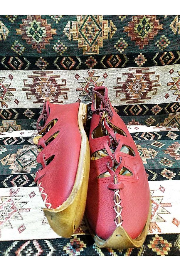 Yemeni (Çarık), Bağcıklı Kadın Model, Deri Yemeni, Kırmızı Renk. - 4