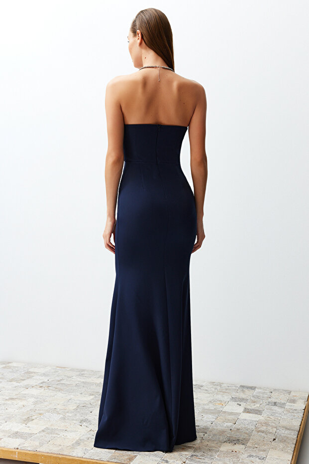 Granatowa, kołnierzykowa, tkana, długa, elegancka sukienka wieczorowa na zakończenie szkoły TPRSS21AE0121 - 6