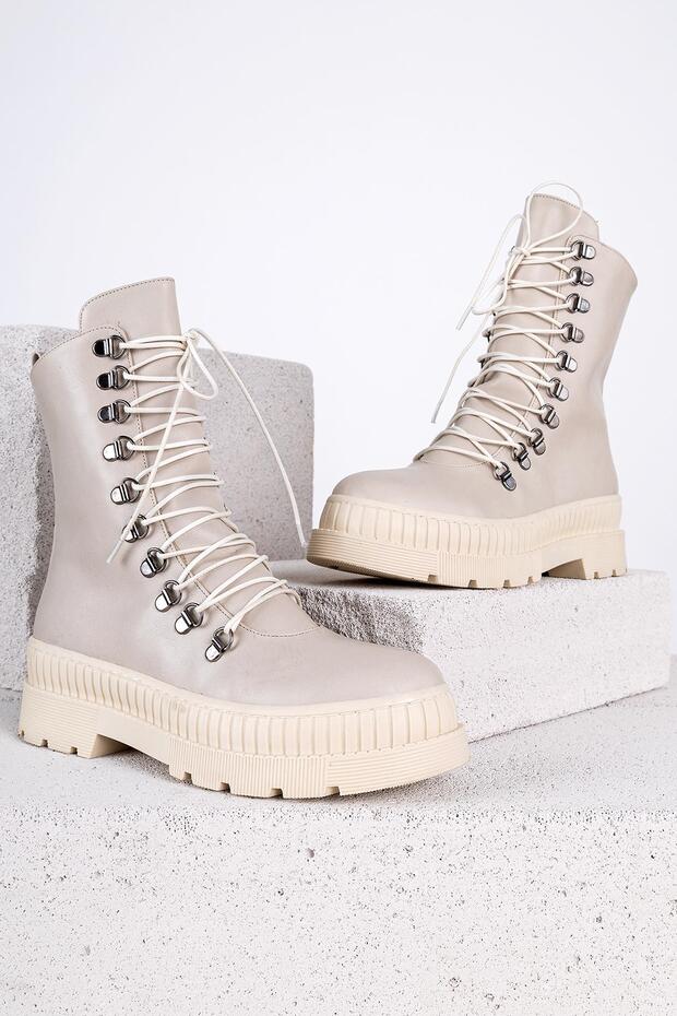 Array Kadın Kalın Taban Bağcıklı Bej Postal Bot - 5