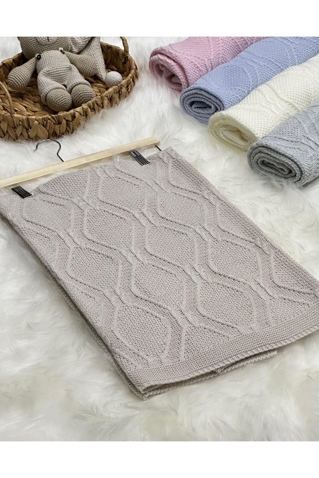 LITTELAND WALKING HAIR KNITTED KNITWEAR BABY BLANKET